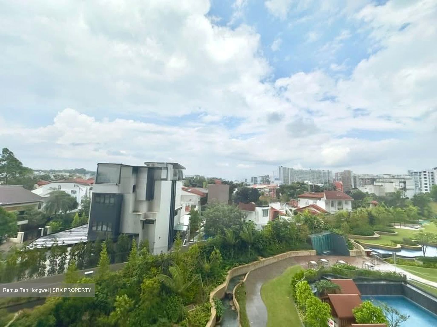 Amo Residence (D20), Apartment #568234181